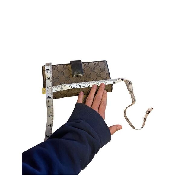 Vintage Gucci Wallet  - Picture 6 of 11